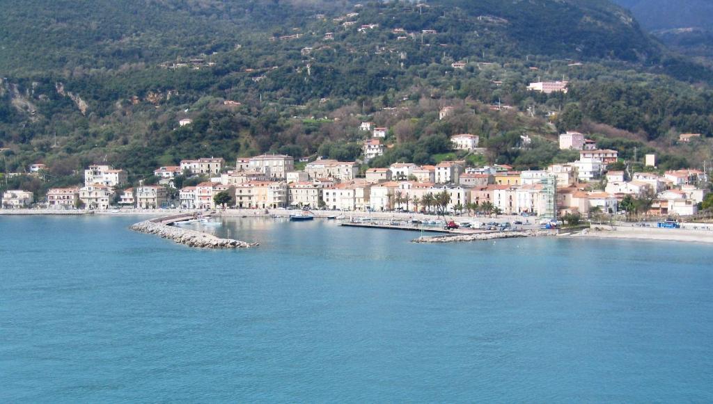 Hotel Ristorante Cavaliere Scario Kültér fotó